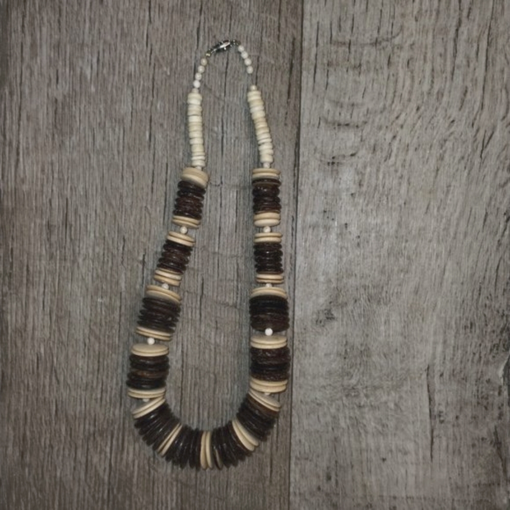 Wooden Disk Beaded Necklace Boho style